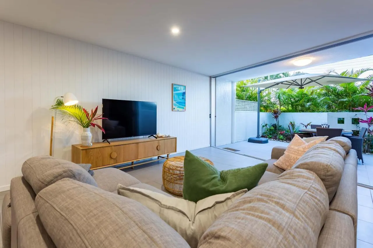 Beachfront Bliss Positioned Perfectly In Cotton Tree Maroochydore Australia
