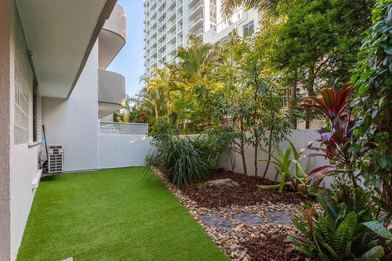 Beachfront Bliss Positioned Perfectly In Cotton Tree Maroochydore 0*,  Australia